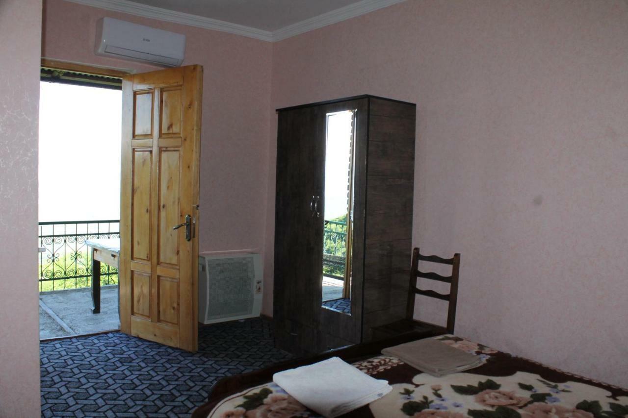 Guest House Shota Sighnaghi Exterior photo
