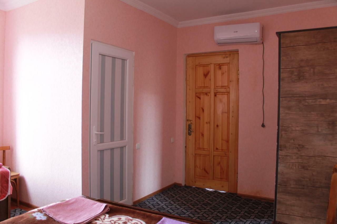 Guest House Shota Sighnaghi Exterior photo